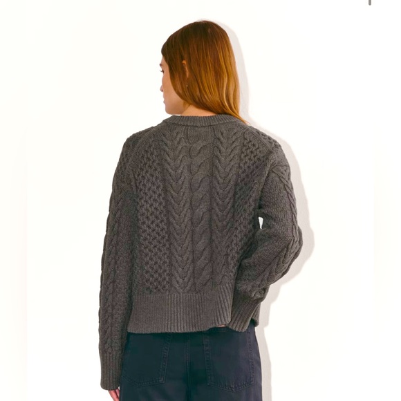 *EVERLANE* The Cable Sweater in Everyday Cotton - Picture 4 of 6